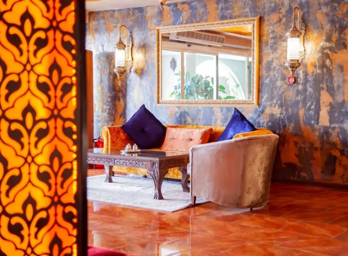 AlaHan Hotel
