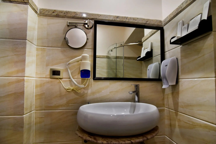 Hotel Kama International