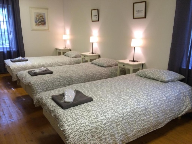 3 Bedrooms Apartment