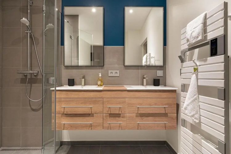 Design Et Charme, 100m2 Face a la Saone