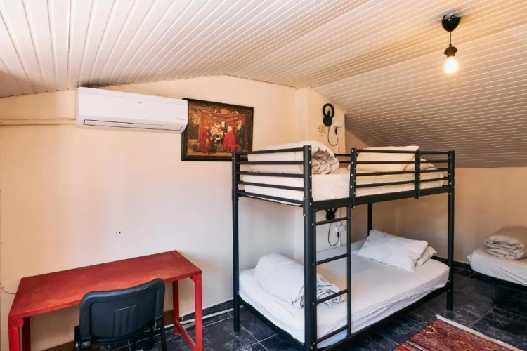 Bed in Dorm