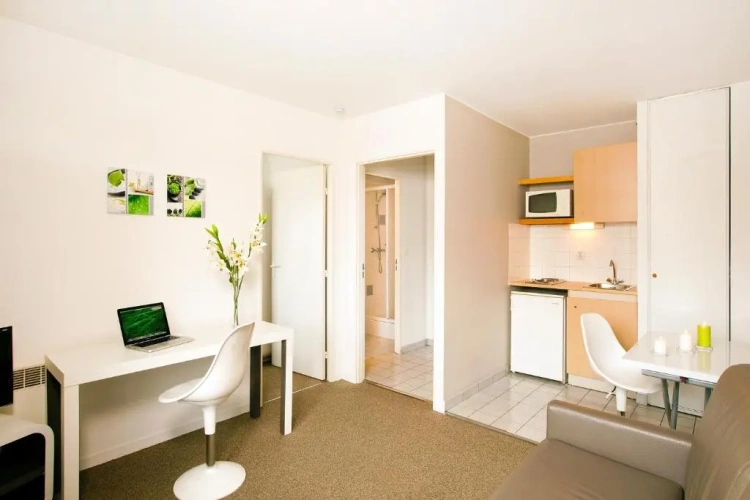 1 Bedroom Double Apartment