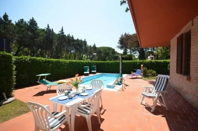 3 Bedrooms Apartment with balcony