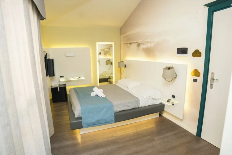 Superior Double room with balcony