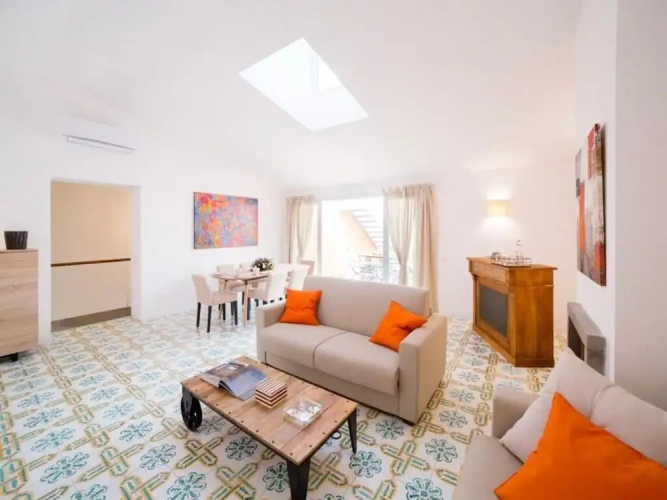 1 Bedroom Deluxe Apartment