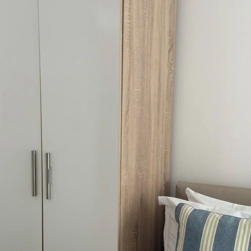 2 Bedrooms Luxury Apartment with sea view
