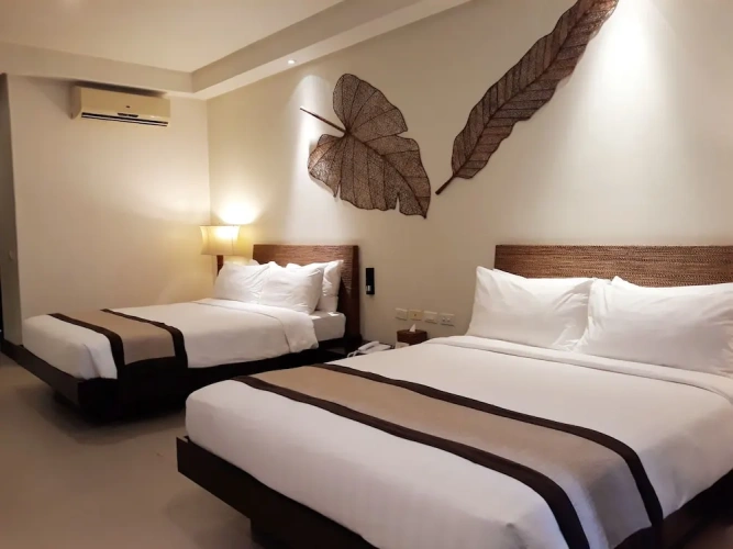 Standard Twin room with balcony