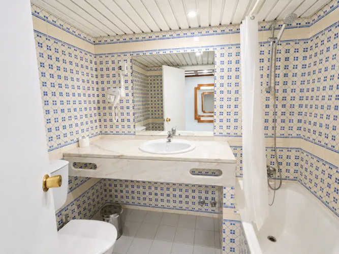 1 Bedroom Superior Double Apartment