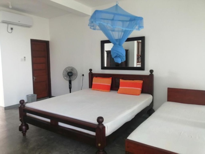Standard Twin room with sea view