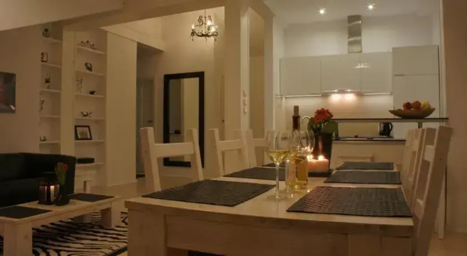 Krakowska by CozyKrakow Apartments
