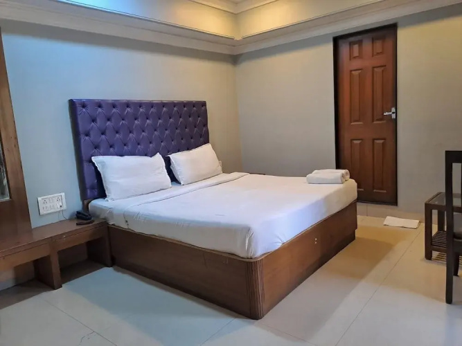 Hotel Cruz Royale
