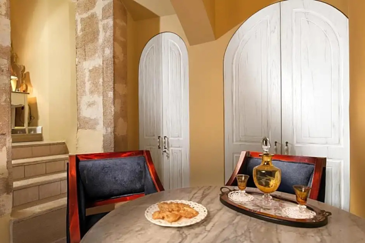 Cretan Renaissance