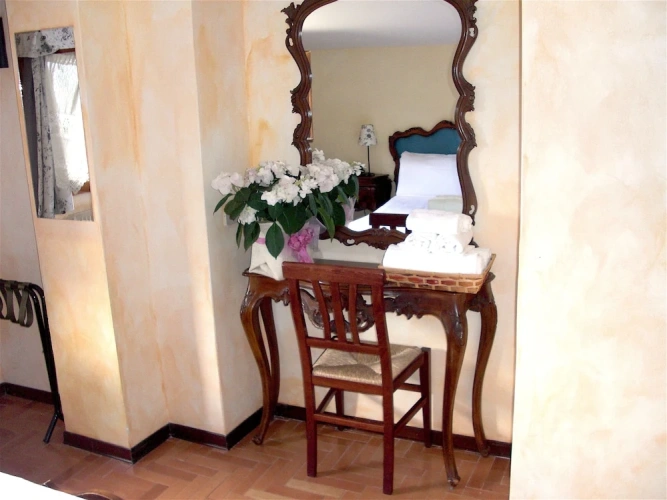 Economy Twin room with mountain view