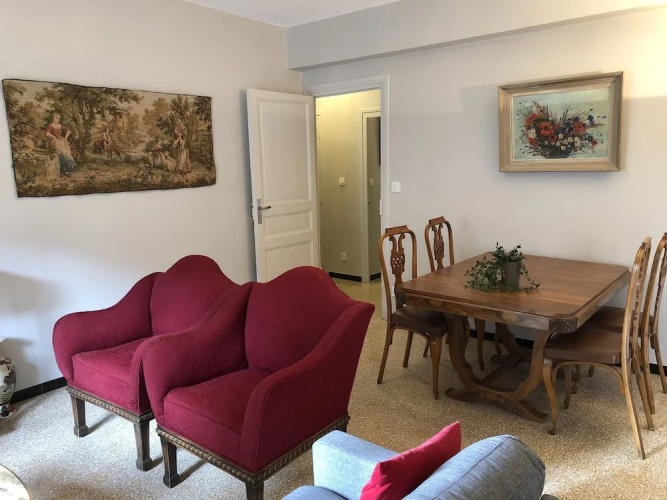 Apartment Carcasses