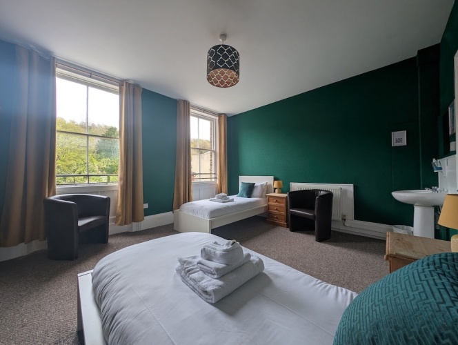 Economy Twin room