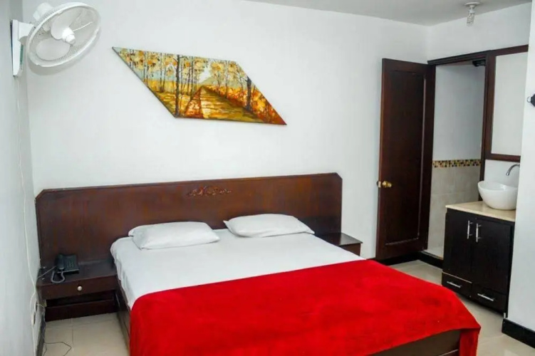 Hotel D'Caprices