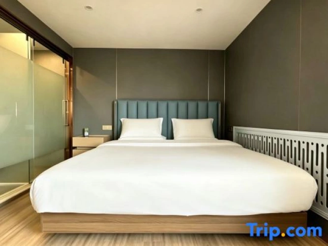 Quadruple Duplex Apartment