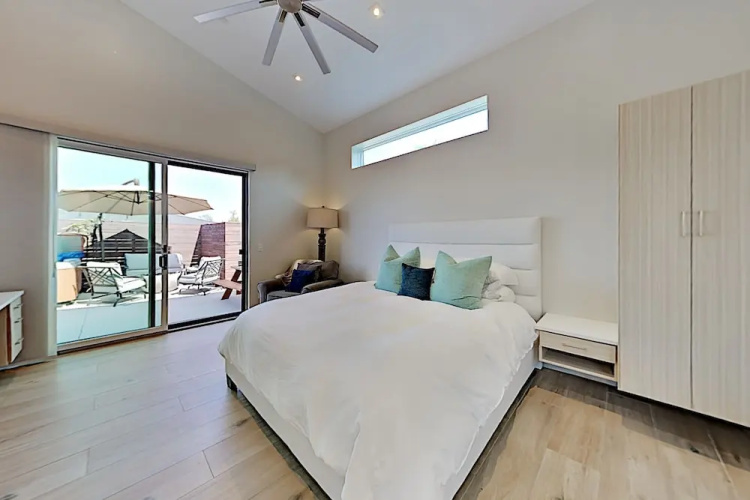 1569lorr Studio Bedroom Home