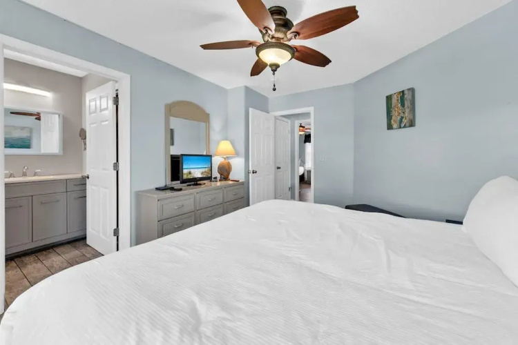 Beachside Villas 1022
