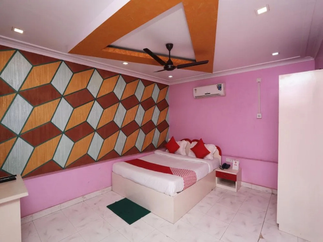 OYO 16977 Megha Resort