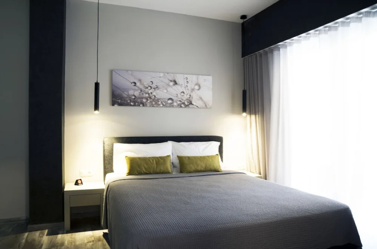athens jacuzzi suite