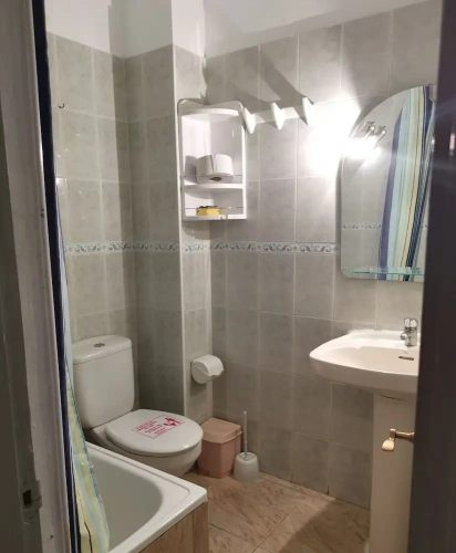 1 Bedroom Apartment
