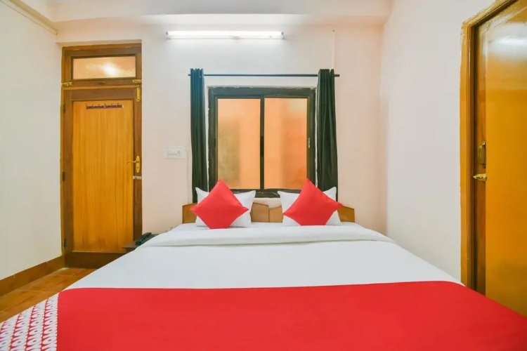 Hotel Parinay Inn by OYO Rooms