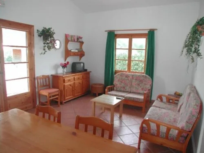 Calan Bosch Villas