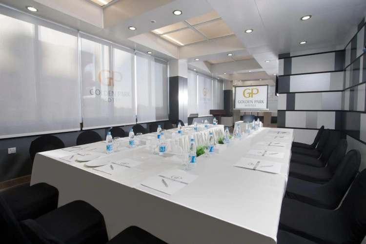 Golden Park Hotel