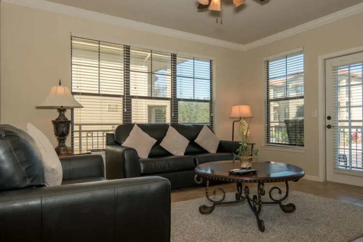 BP521CP Bella Piazza - Three Bedroom Condo
