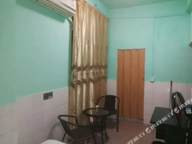 Zhenzhen Apartment
