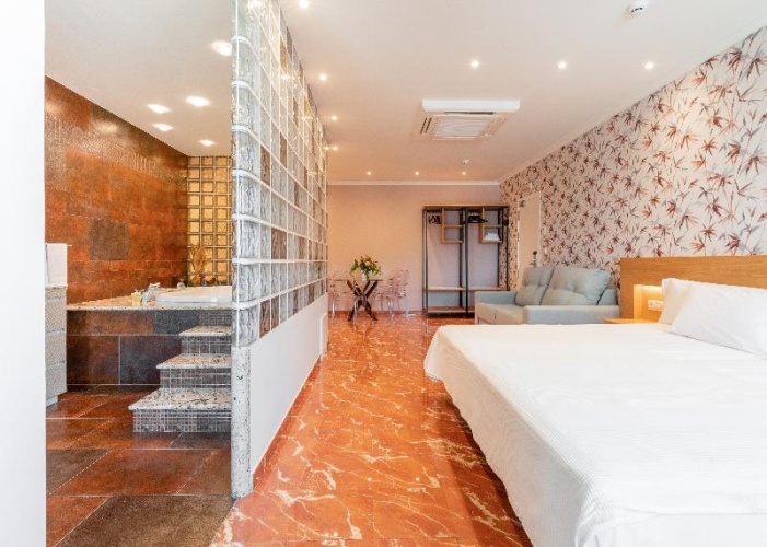 Standard Suite