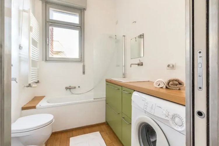 Alessia's Flat - L'8 e Mezzo