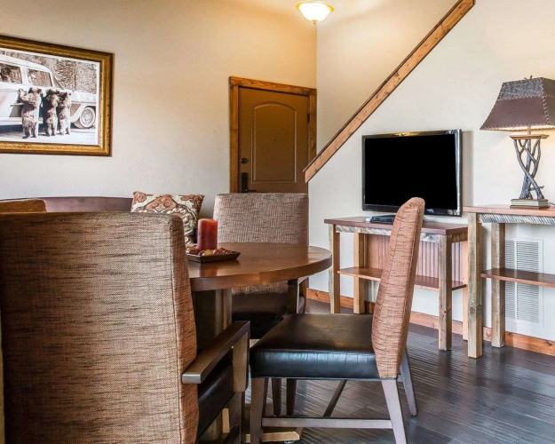 Yellowstone Valley Lodge, an Ascend Collection Hotel