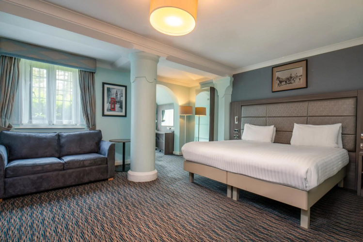 London Chigwell Prince Regent Hotel, BW Signature Collection photo 8