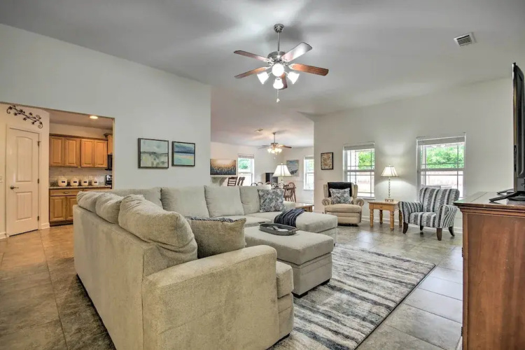 Comfortable Pensacola Home w/ Private Pool!