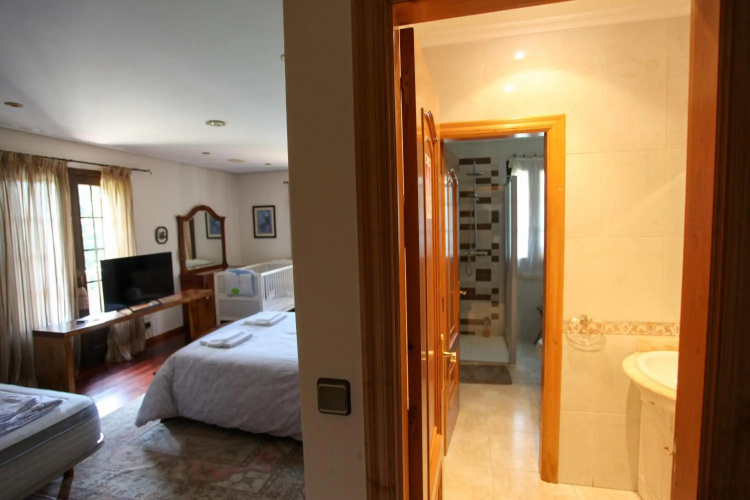 Espectacular Casa con Piscina en Allariz