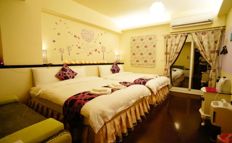 Sweet Rainbow B&B