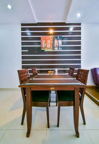 2 Bedrooms Family Apartment with city view