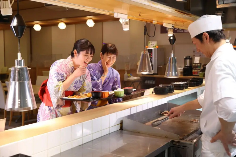 Ooedo Onsen Monogatari Toi Marine HotelOver view