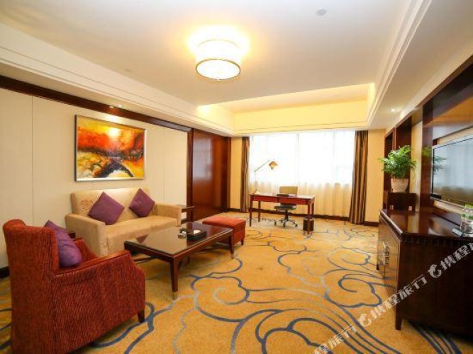 Presidential Suite