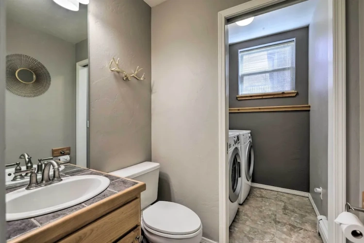 3 Bedrooms Cottage