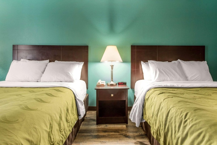 Standard Quadruple room