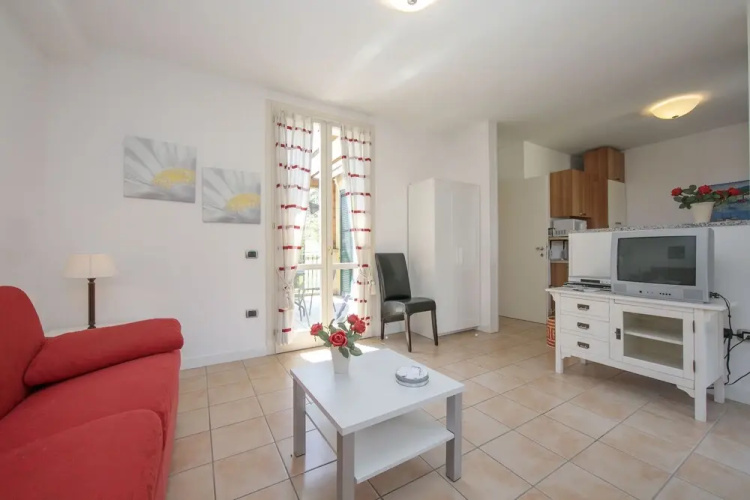Porto Letizia Mimosa 3
