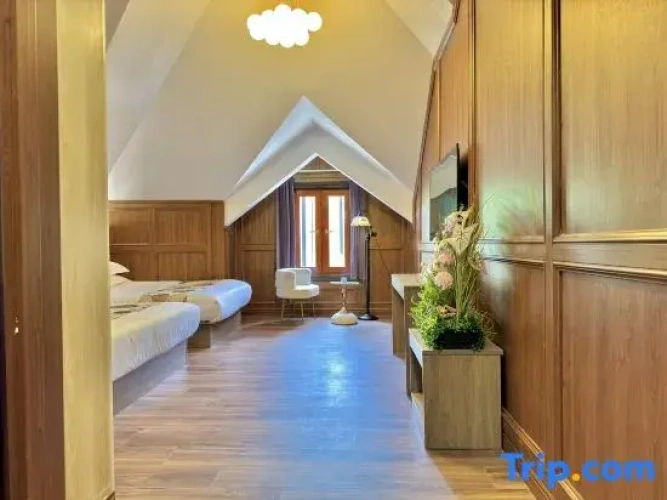 Deluxe Family room
