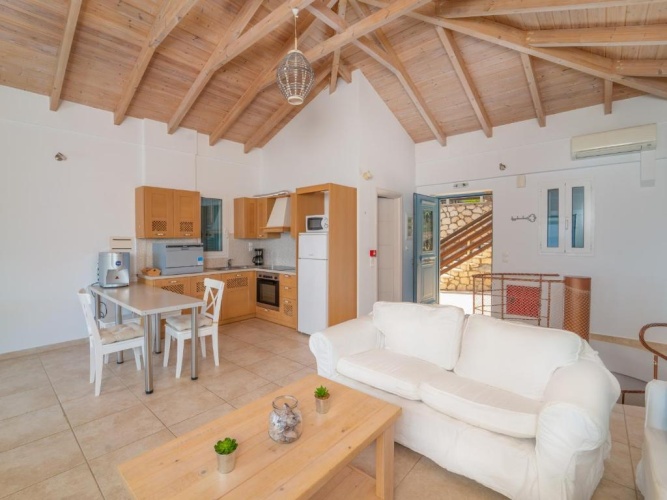 3 Bedrooms Villa