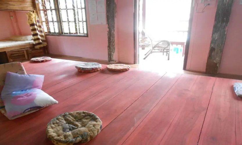 Cheng Backpacker Hostel Boun Ngin
