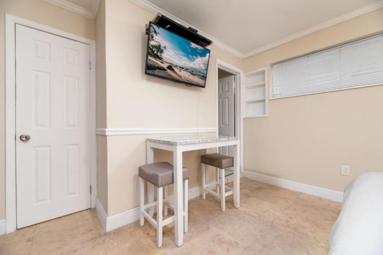 Guest rooms
