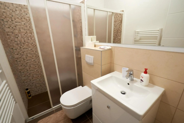 Adi’s Apartman