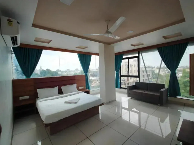 Hotel Neelkamal